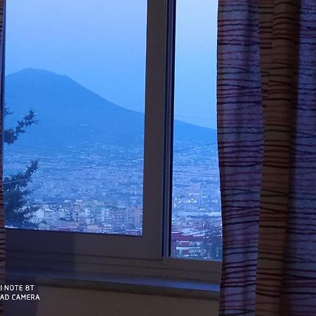 Una Nuova Luna Ai Camaldoli เนเปิลส์ ภายนอก รูปภาพ